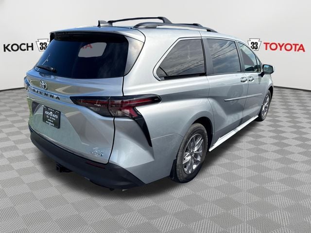 2024 Toyota Sienna XLE 7 Passenger