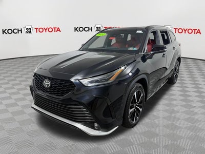 2022 Toyota Highlander XSE