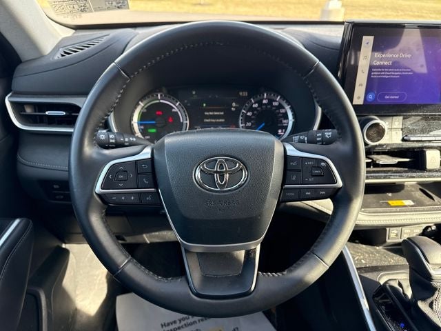 2024 Toyota Highlander Hybrid XLE Nightshade