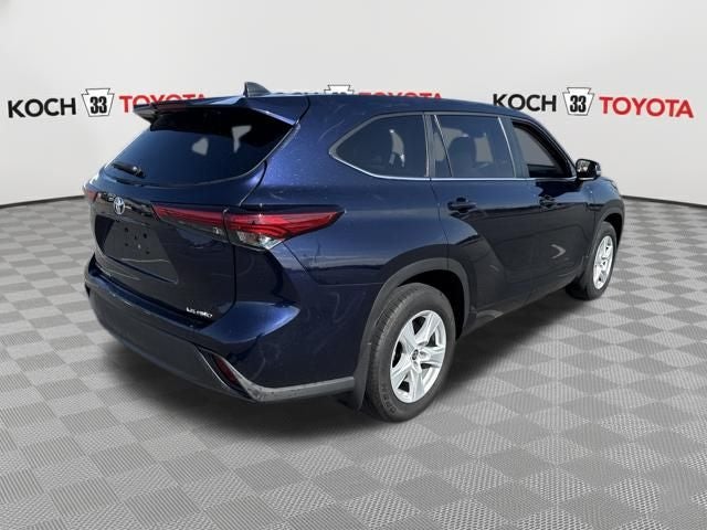 2023 Toyota Highlander LE