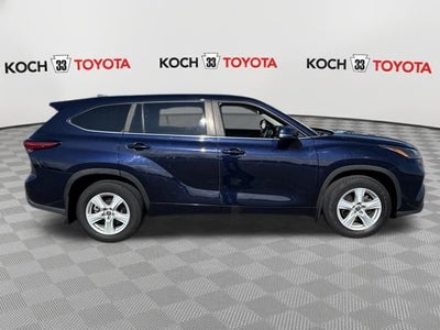 2023 Toyota Highlander LE