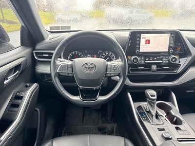 2021 Toyota Highlander XSE