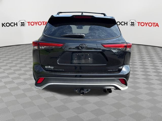 2022 Toyota Highlander XSE