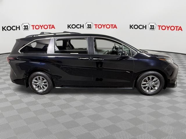 2023 Toyota Sienna XLE 7 Passenger