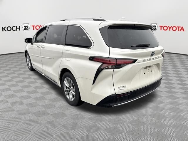 2021 Toyota Sienna Limited 7 Passenger