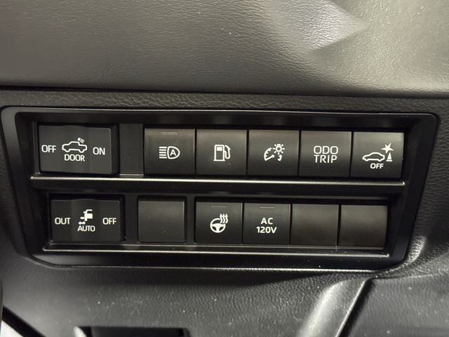 2023 Toyota Tundra Hybrid Platinum