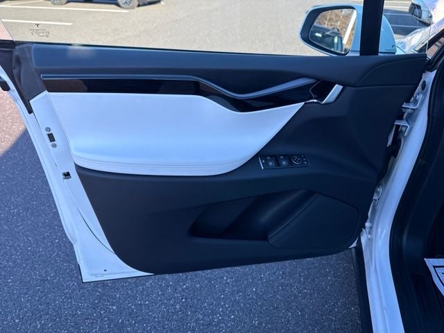 2020 Tesla Model X Long Range