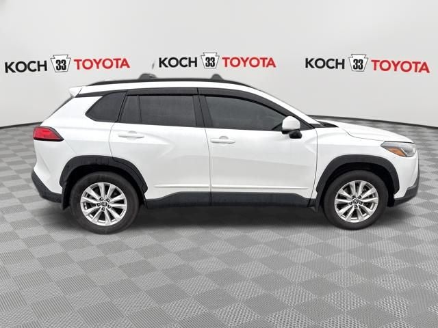 2022 Toyota Corolla Cross LE