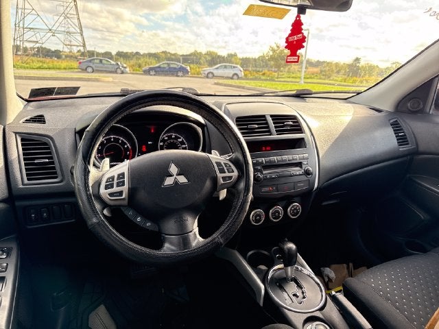 2011 Mitsubishi Outlander Sport SE
