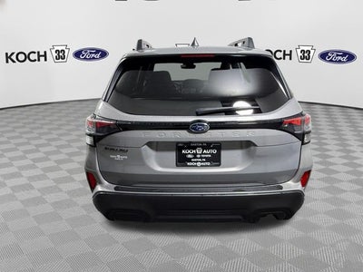 2025 Subaru Forester Premium
