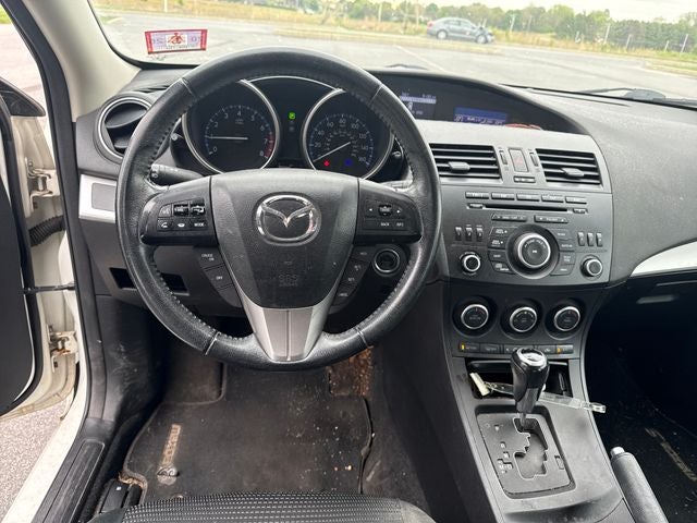 2013 Mazda Mazda3 i Touring