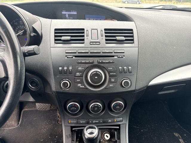 2013 Mazda Mazda3 i Touring