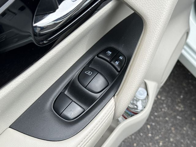 2019 Nissan Rogue Sport SV