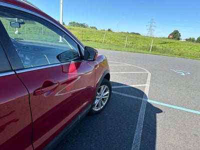 2017 Nissan Rogue Sport SV