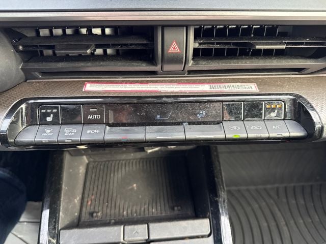 2023 Toyota Prius XLE