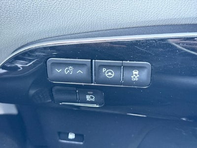 2019 Toyota Prius LE
