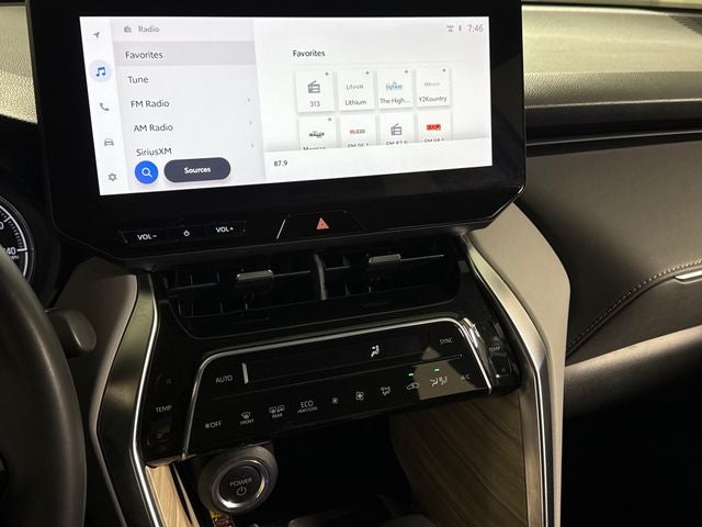 2024 Toyota Venza XLE