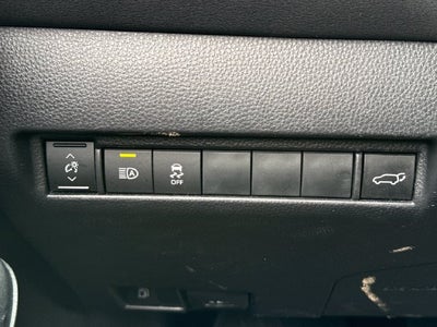 2022 Toyota Venza LE