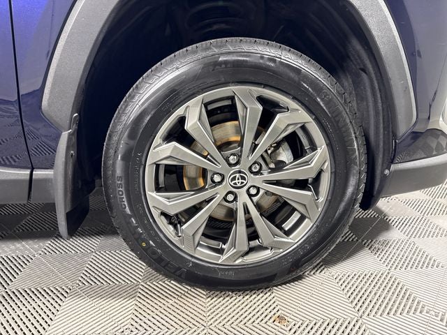 2025 Toyota RAV4 Hybrid XLE Premium
