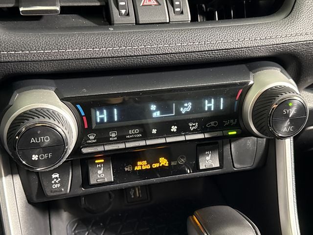2025 Toyota RAV4 Hybrid XLE Premium