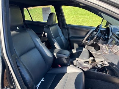 2016 Toyota RAV4 SE
