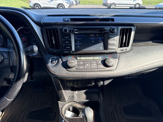 2016 Toyota RAV4 SE