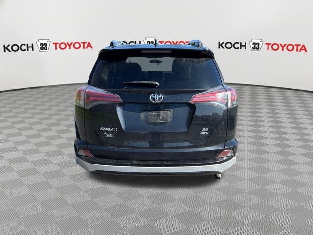 2016 Toyota RAV4 SE