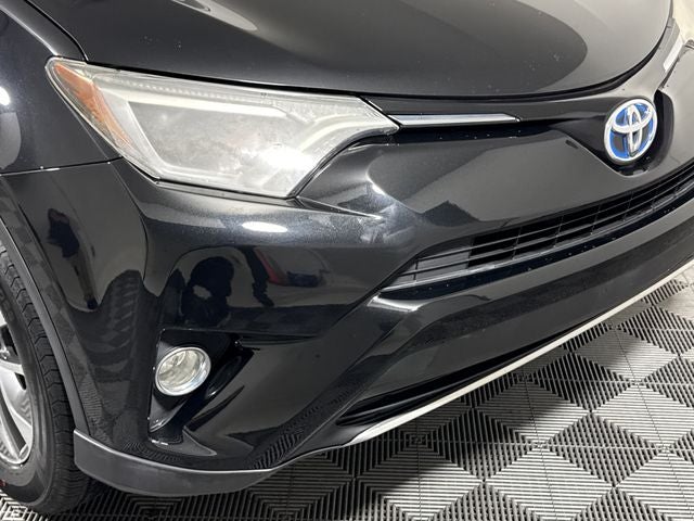 2016 Toyota RAV4 Hybrid XLE