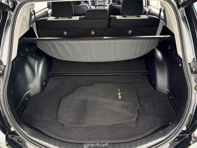 2016 Toyota RAV4 Hybrid XLE