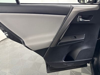 2016 Toyota RAV4 Hybrid XLE