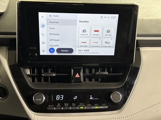 2025 Toyota Corolla Hatchback SE