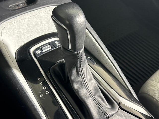 2025 Toyota Corolla Hatchback SE