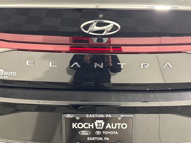 2021 Hyundai Elantra Limited