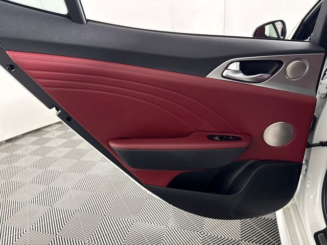 2023 Kia Stinger GT2