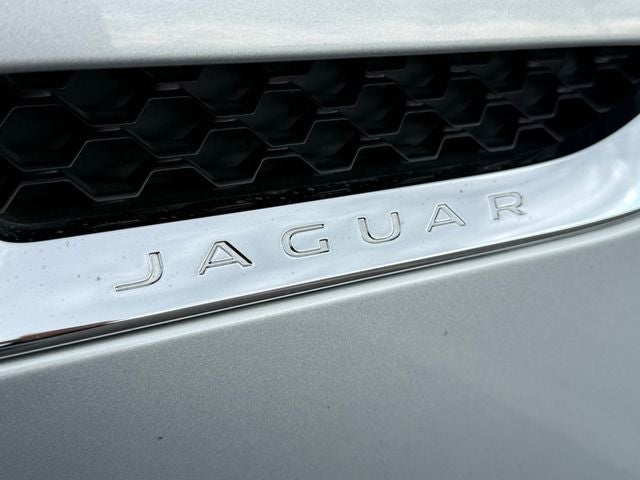 2019 Jaguar F-TYPE R