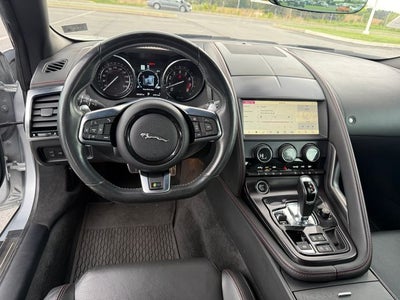 2019 Jaguar F-TYPE R