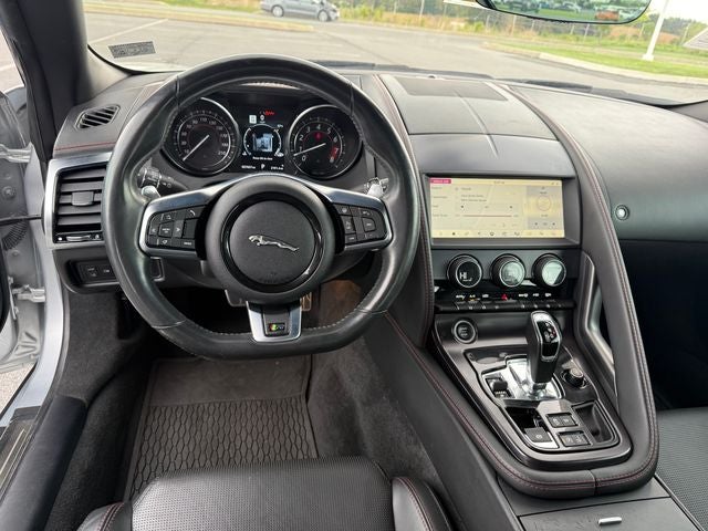 2019 Jaguar F-TYPE R