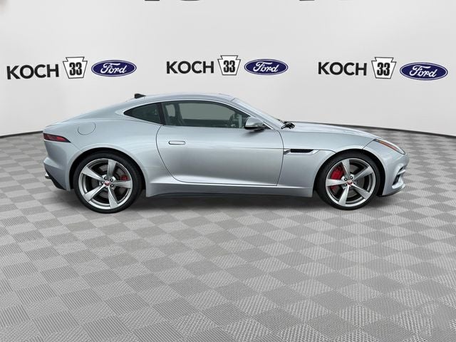 2019 Jaguar F-TYPE R
