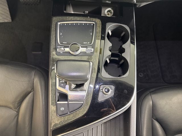 2019 Audi Q7 55 Premium Plus quattro