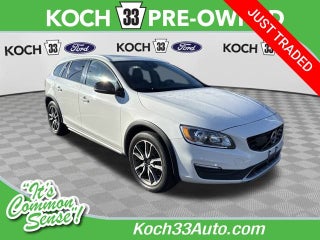 2018 Volvo V60 Cross Country T5