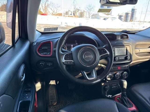 2016 Jeep Renegade Trailhawk