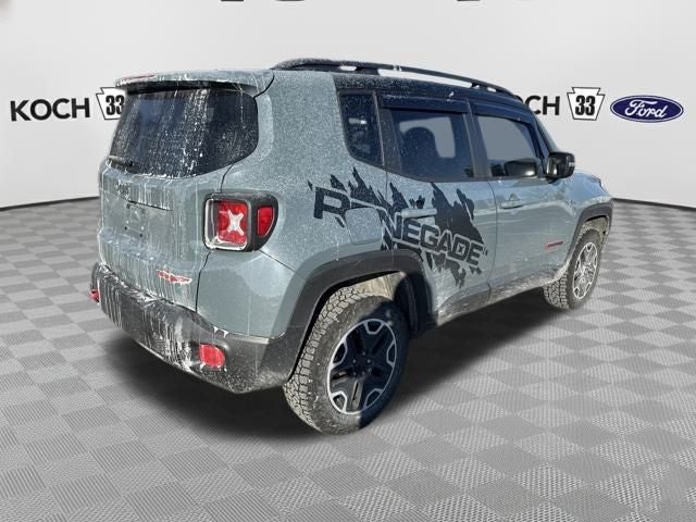 2016 Jeep Renegade Trailhawk